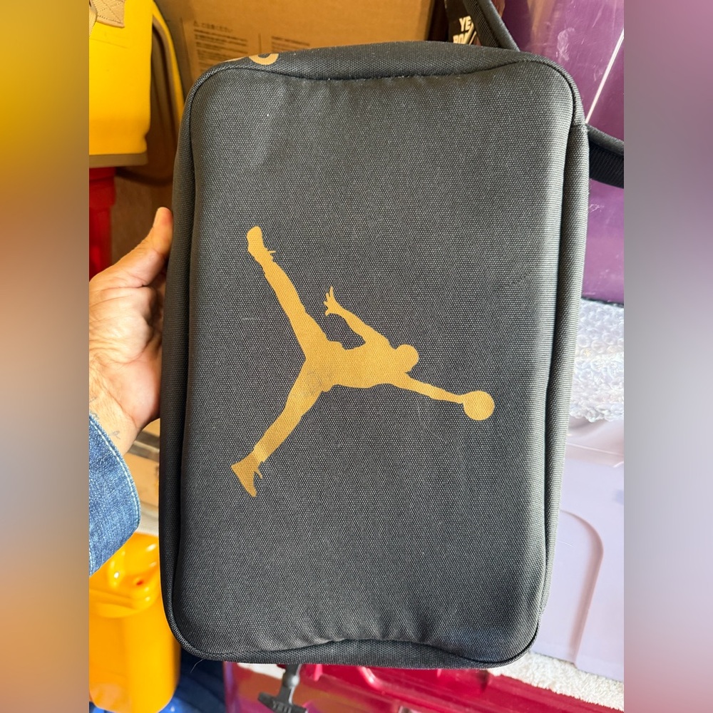 Jordan Men's shoe Bag in Black with Gold Accents